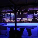 Club Cherry & Family