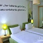 Hotel Club Cherry & Family 2*