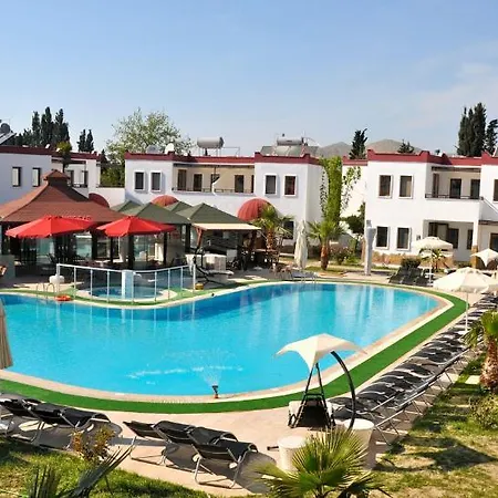 Club Cherry & Family Hotel