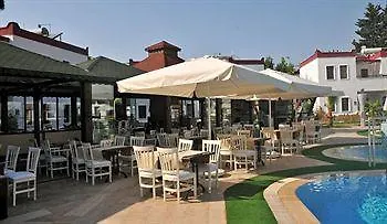Club Cherry & Family 2* Turgutreis