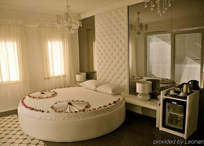 Club Cherry & Family Hotell Turgutreis