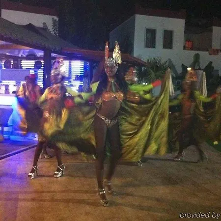 酒店 Club Cherry & Family 图尔古特雷斯